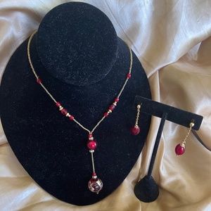 ITALIAN MURANO GLASS NECKLACE WITH MATCHING DANGLING EARRINGS